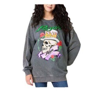Poison Size M Juniors Oversized Crew Neck Long Sleeve Gray Sweatshirt. New